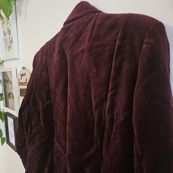 1960's Margorie Hamilton Purple Burgundy Velvet Blazer - Picture 7 of 8
